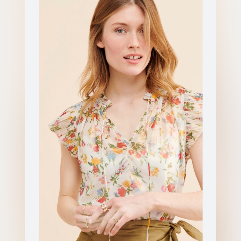 Current Air Flutter Sleeve Floral Blouse Size Small